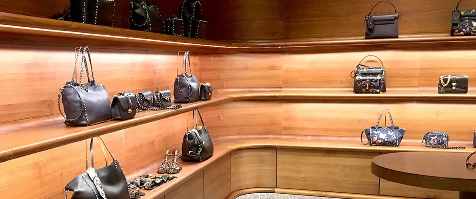 Los Angeles, & Orange County Wood Finishing Contractor